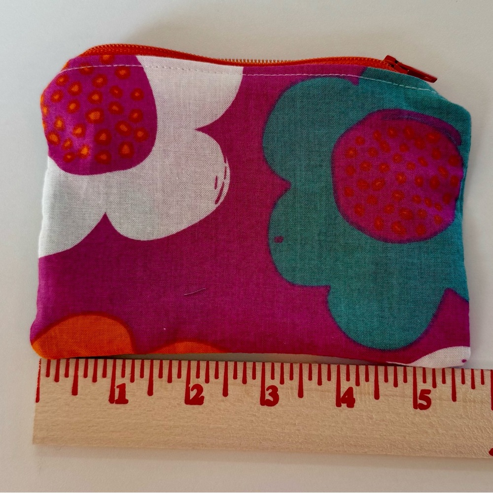 Gudrun Sjoden Multicolor Floral Wallet